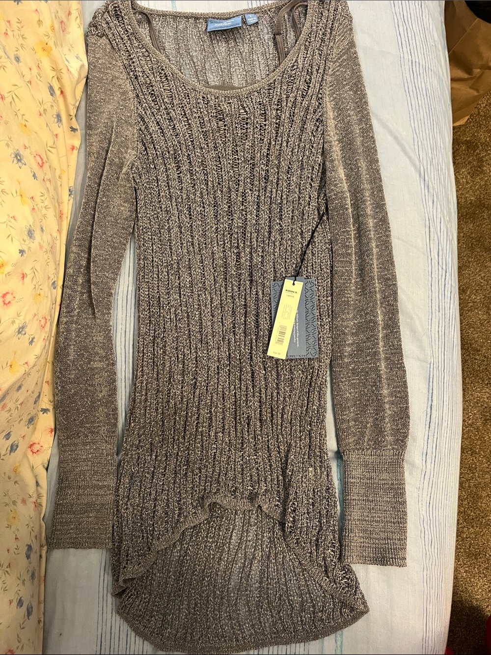Simply Vera Vera Wang Ribbed Scoop-Neck Tunic Sweater in Taupe
